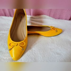 💛💛💛Nine West Slides💛💛💛